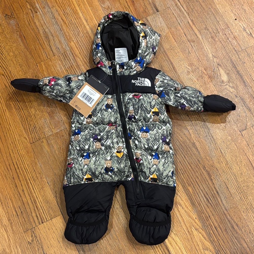 The North Face Kids One Piece snowsuit - Black and Multicolor Pattern